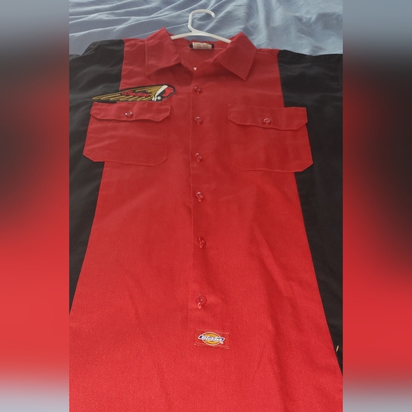 Men's Red and Black Dickies Button-Up Shirt - Picture 3 of 5
